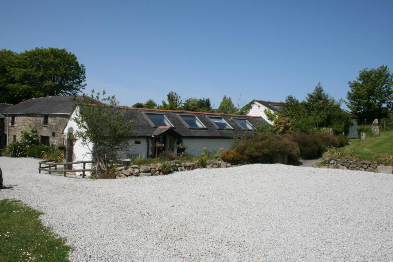 Cosy Barn On Rural Smallholding With Alpacas, Goats & Pigs Stithians Exterior photo